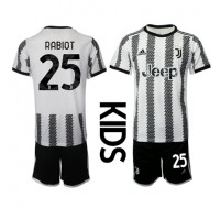 Juventus Adrien Rabiot #25 Fotballklær Hjemmedraktsett Barn 2022-23 Kortermet (+ korte bukser)